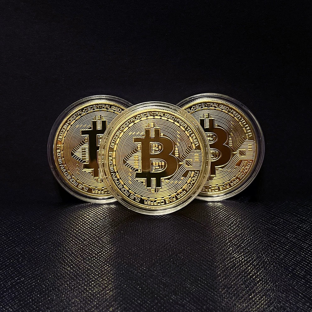 Bitcoin Coin Souvenir with Coin Case, Physical Bitcoin Collection, Gold Plated Bitcoin for Commemoration, Crypto Currency Coin BTC for Gift, Gold Bitcoin Tokens