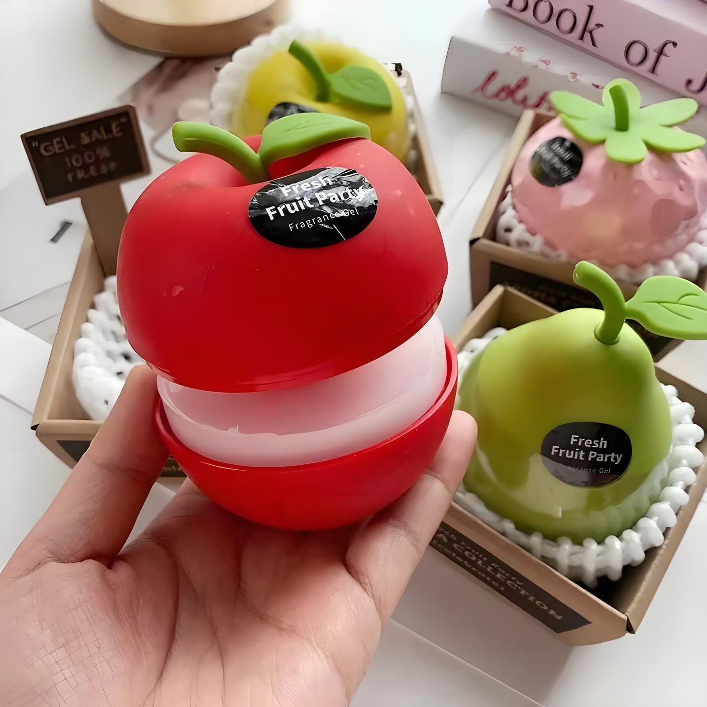 Solid Balm Solid Perfume, 3D Strawberry Lemon Pear Apple Shaped Aromatherapy, Portable Pocket Balm Perfume, Perfect for Travel Use Natural Fragrance Parfum for Men and Women